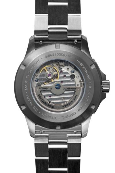 Bauhaus Aviation Herrenuhr Automatik mit 60h Gangreserve und Titan-Gliederarmband